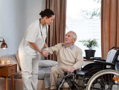 Elderly home care in Dubai