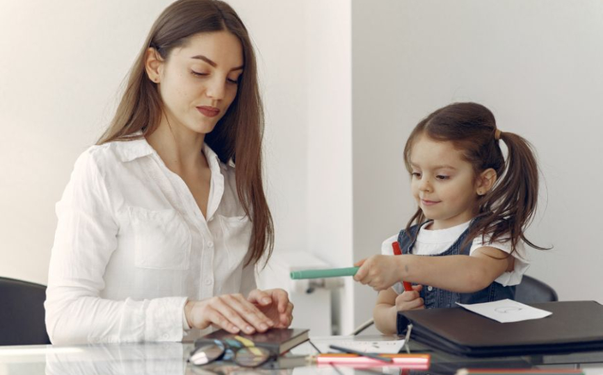 Professional Nanny Dubai