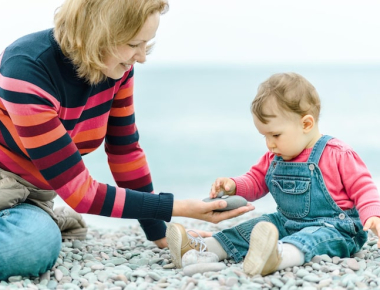 Holiday baby care vs regular babysitting services in Dubai