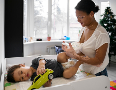 Holiday baby care services Dubai providing safe childcare for traveling families